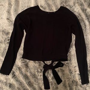 Black Wilfred blouse, open back w/ tie.
